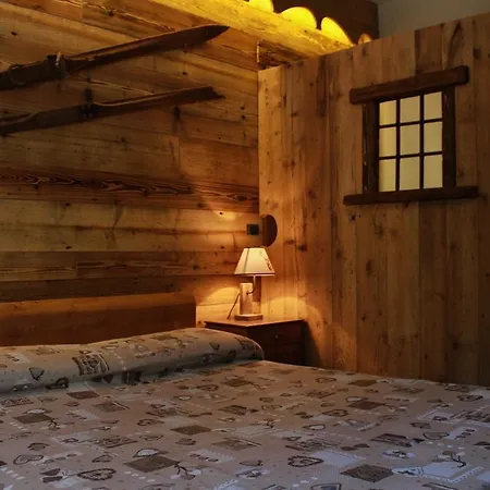 Apartment Dimora Delle Alpi Aosta